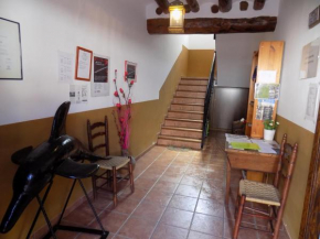Гостиница Apartamentos Casa Ferrás  Вальдерробрес
